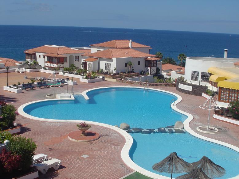 Club El Beril Aparthotel Адехе Екстериор снимка