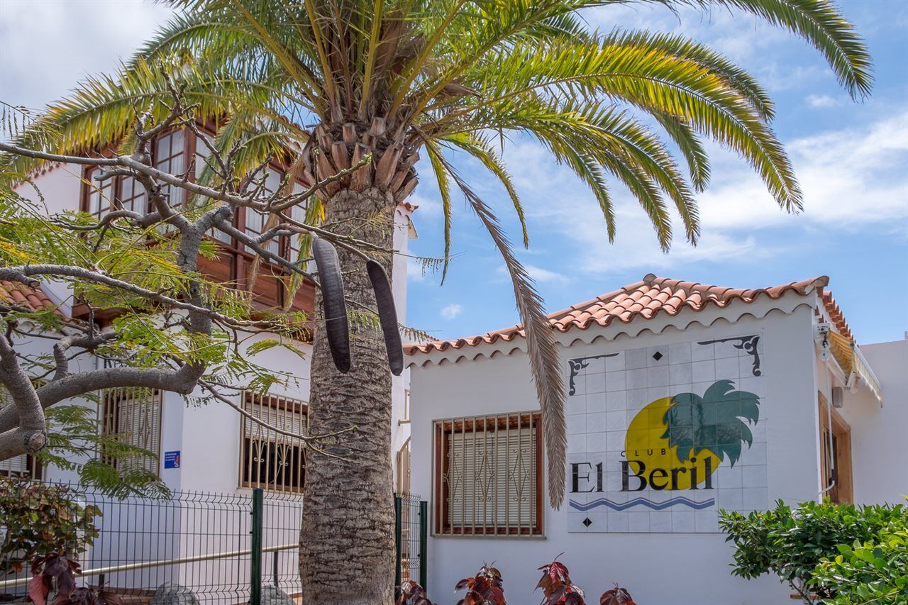 Club El Beril Aparthotel Адехе Екстериор снимка