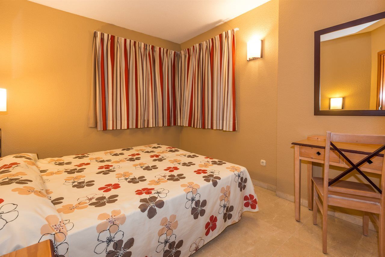 Club El Beril Aparthotel Адехе Екстериор снимка